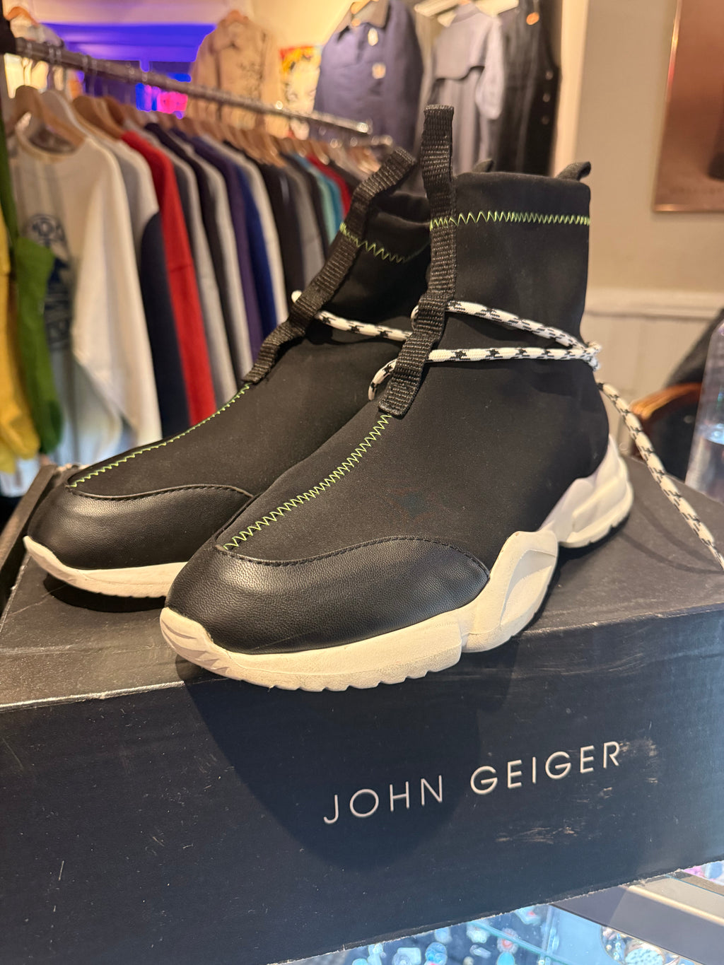 John Geiger 002 Black/Lime