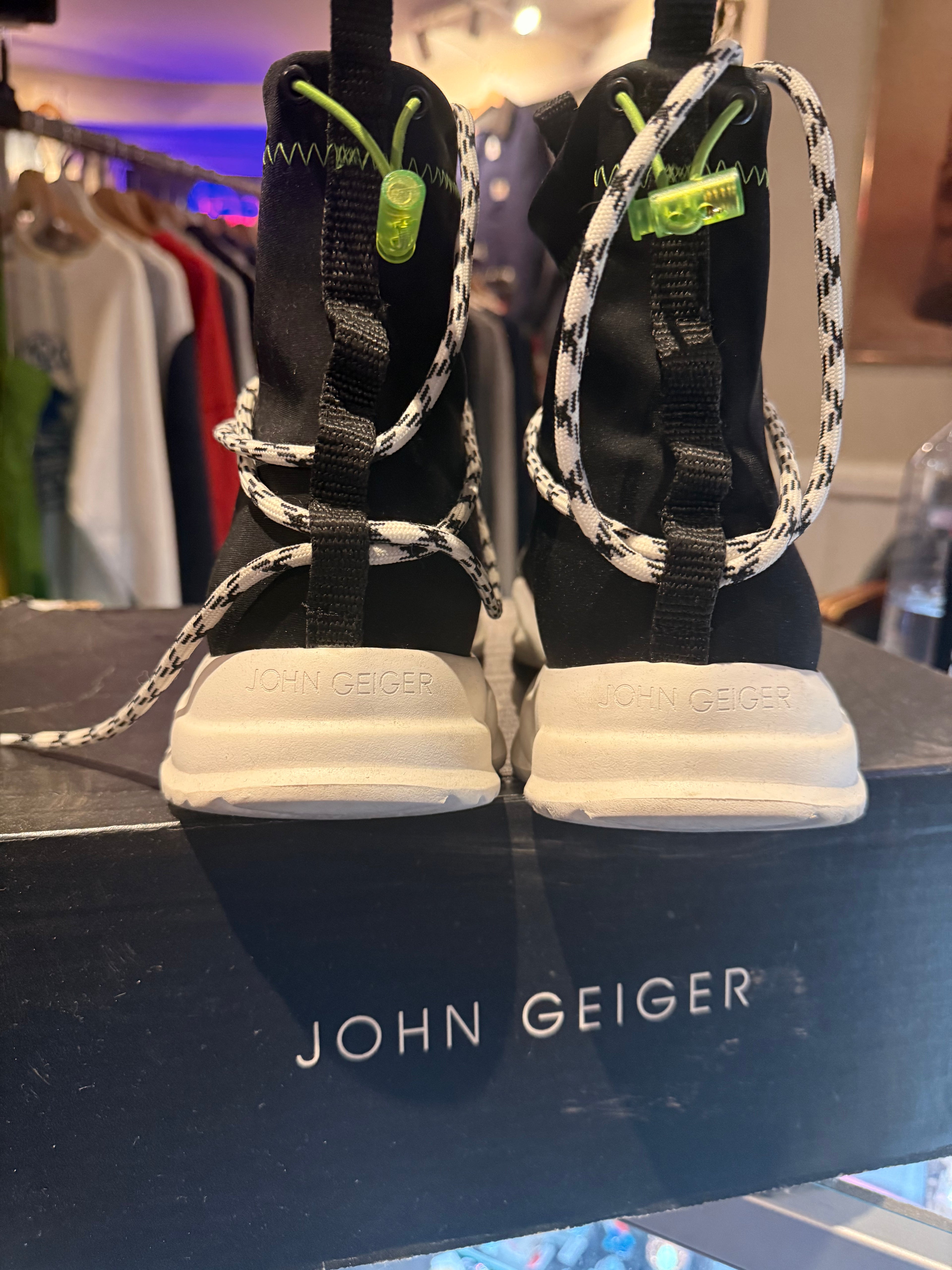 John Geiger 002 Black/Lime