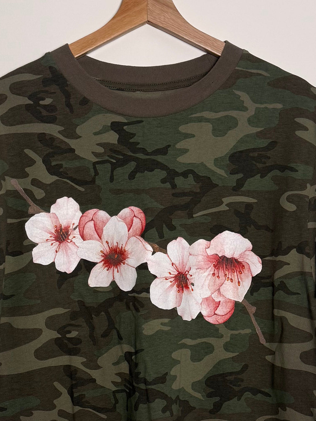 Metro Club Vintage Cherry Blossom Camo T shirt